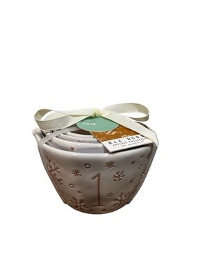 Rae Dunn Christmas Winter Snowflake ceramic measuring cups